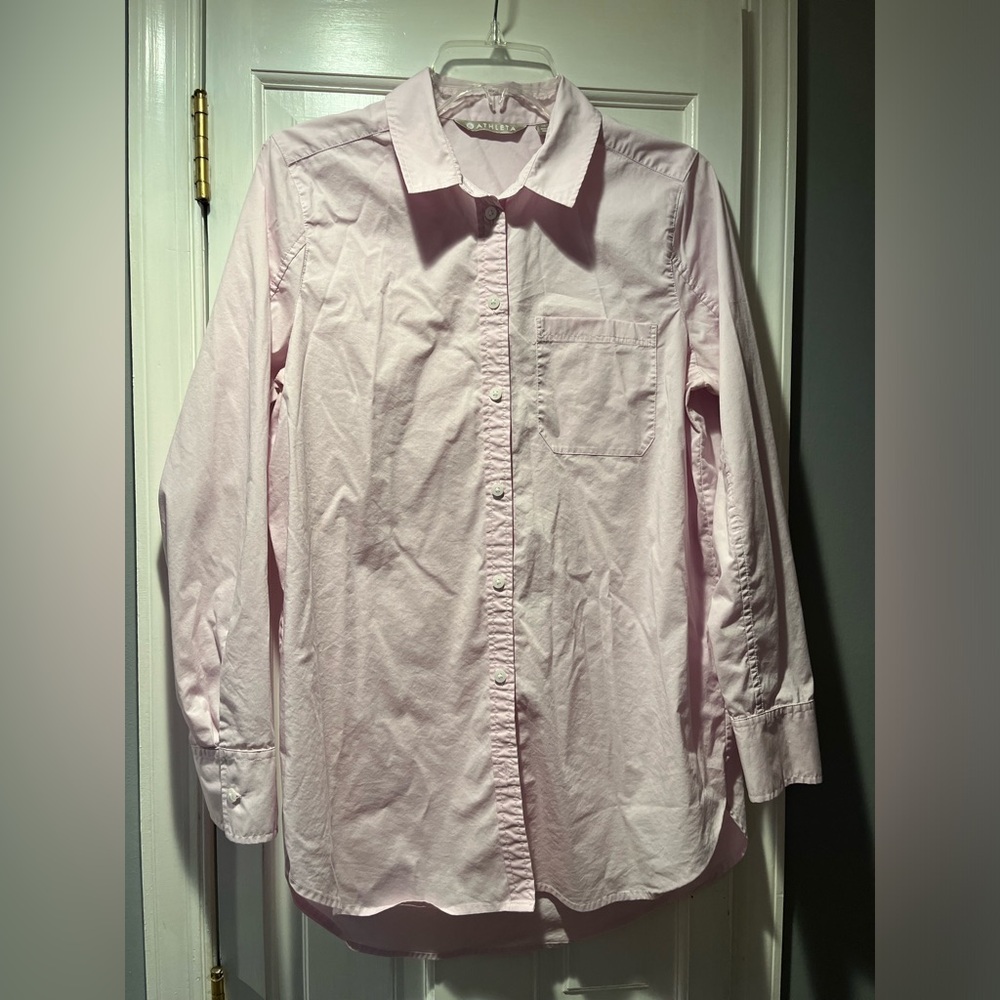 Womenβs ATHLETA Pink Cotton Blend Button Down Top sz M